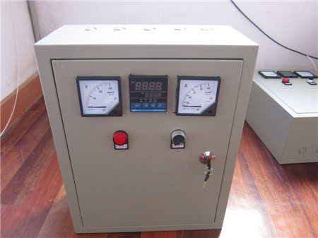 數(shù)顯溫控箱，帶電壓表電